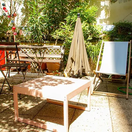 Beautiful With A Garden Apartamento Paris
