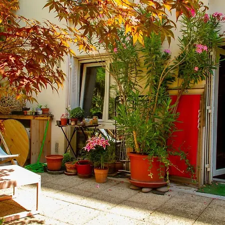 Apartamento Beautiful With A Garden