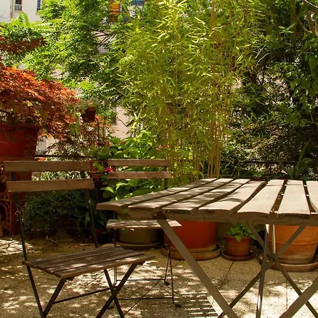 Beautiful With A Garden * Paris